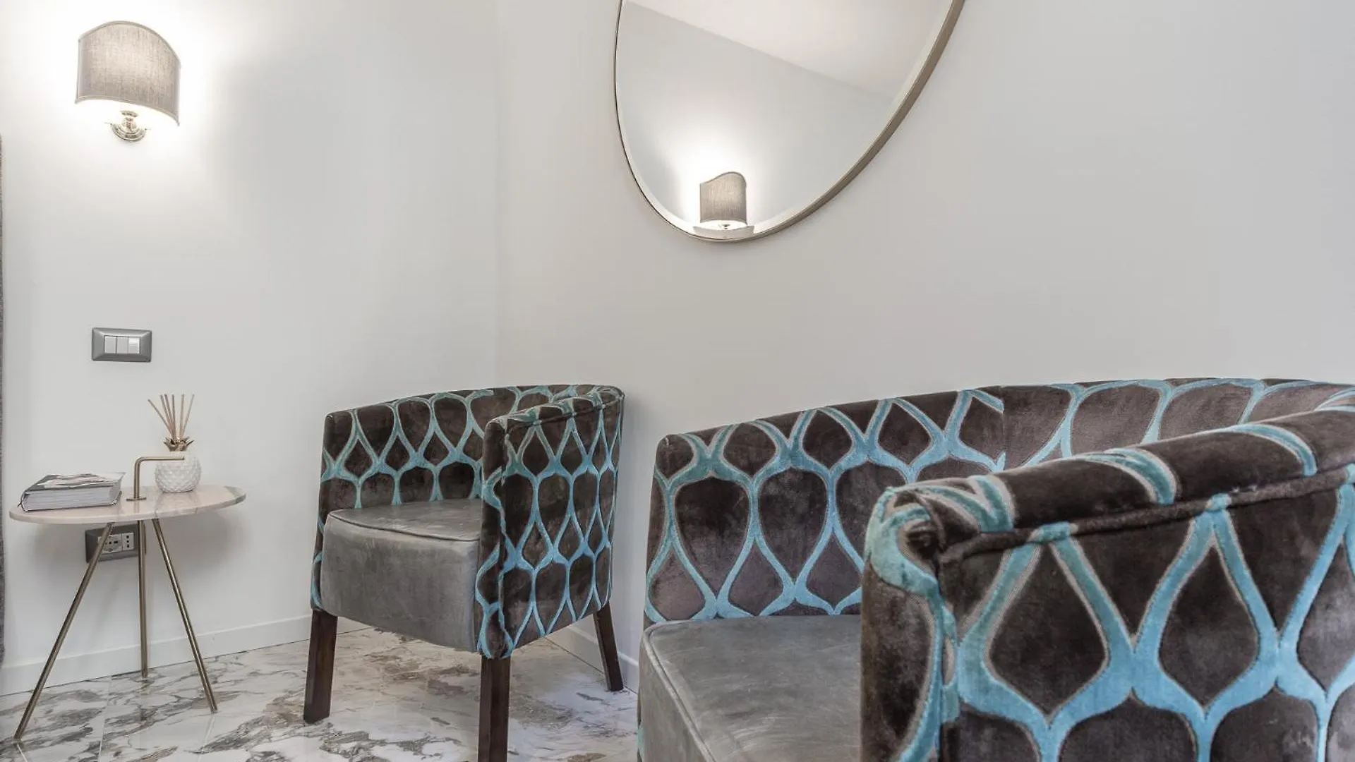 Duomo Smart Suites Mediolan Pensjonat