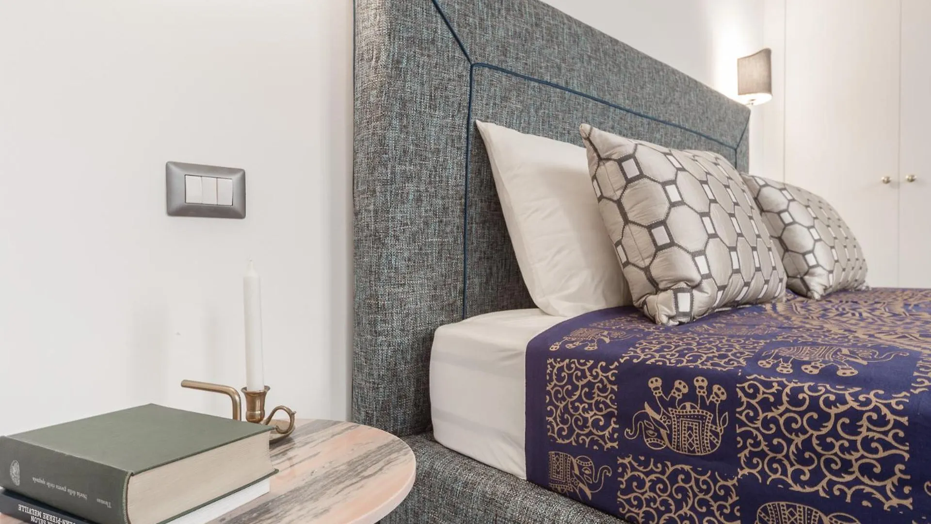Гостевой дом Duomo Smart Suites Милан Италия