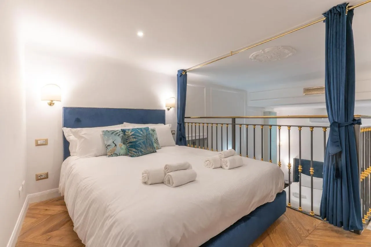 מילאנו Duomo Smart Suites 0*,