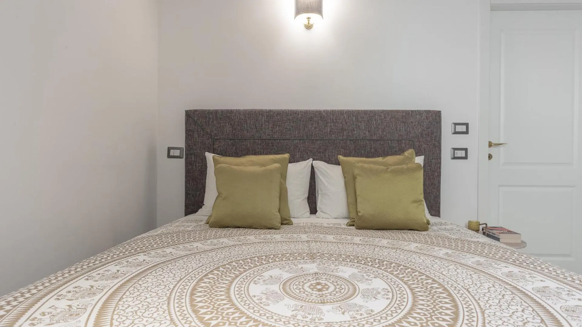 Duomo Smart Suites Milan